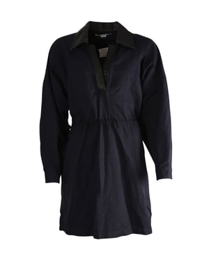 Stella McCartney – Klänning i konstläder med kant och krage i marinblå polyamid