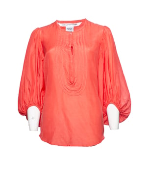 Diane Von Furstenberg, Rosa blus