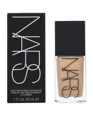 Nars Light Reflecting Foundation