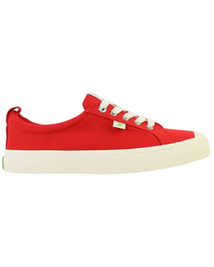 Cariuma OCA Low Unisex Red Plimsolls