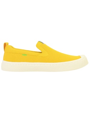 Cariuma IBI Knit Unisex Yellow Plimsolls