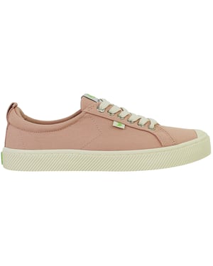 Cariuma OCA Low Unisex Pink Plimsolls
