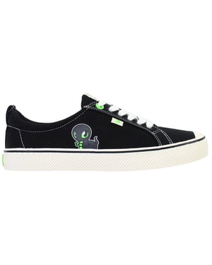 Cariuma OCA Low Razer Unisex Black Plimsolls