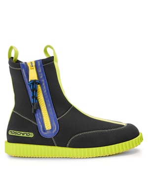 Men's Moschino Flat Ankle Boots in Black