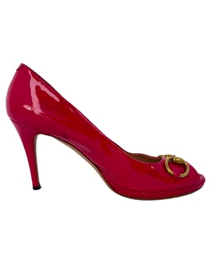 Gucci New Hollywood Horsebit Peep Toe Pumps in Pink Patent Leather