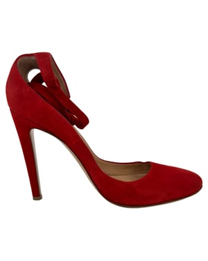 Gianvito Rossi Round-Toe Strappy Pumps in Red Suede