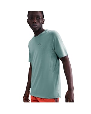 Nike Trail Solar Chase Dri-FIT-T-shirt för män (Kanon/Svart)