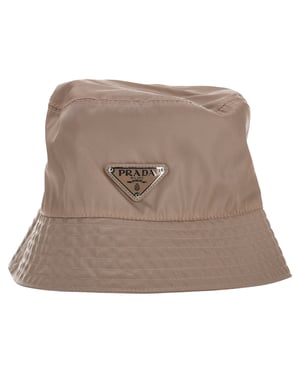 Prada Re-Nylon Bucket Hat in Beigekleurige Polyamide