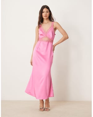 Never Fully Dressed Mimi spetsutskuren slip midaxi klänning i rosa