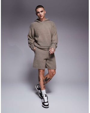 Couture Club samordnade boucle stickade shorts i brunt