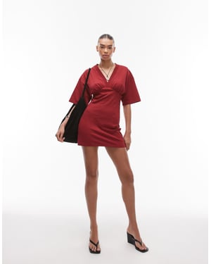 Topshop jersey samlad under mini bustklänning i röd