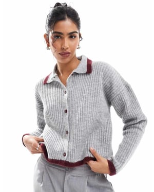 ASOS DESIGN knäppd skjorta i stickad kvalitet med kontrasterande kantband i grått