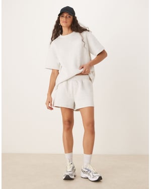 ASOS DESIGN samordnad chunky ribbade löparshorts i gråmelerad