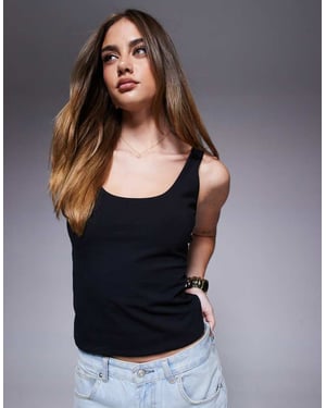 ASOS DESIGN dubbel lager fyrkantig halsringning linne topp i svart