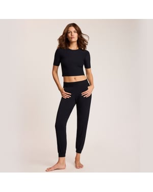 Butter high rise jogger in black