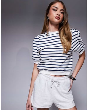 ASOS DESIGN randig t-shirt med kort ärm i blått och vitt