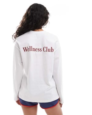 Cotton On långärmad wellness club grafisk crew i vitt