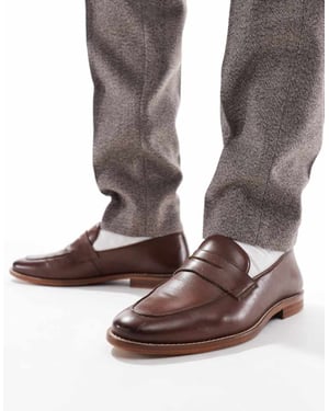 Schuh Rune loafers i brunt läder