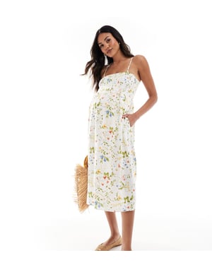 Vero Moda Gravid Lätt smockad Spaghettiärmad ankklänning i vit blommönster