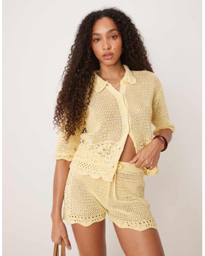 ASOS DESIGN virkad stickad skjorta i smörgul