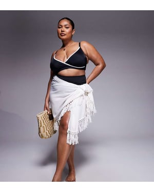 ASOS DESIGN Curve strandsarong med fransar i vitt