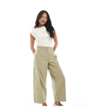 ASOS DESIGN Petite tvättade tunnlar dragsko byxor i khaki