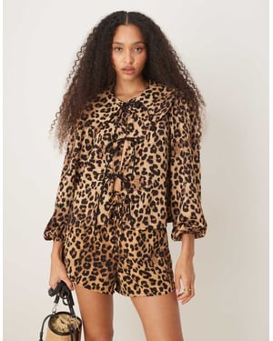 Glamorous tie front blouse in leopard co-ord