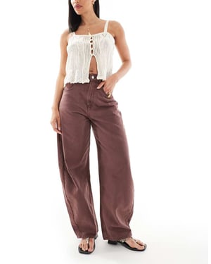 ASOS DESIGN högmidjade barrel leg jeans i choklad