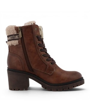 Mustang Dames Cognac Bruine Winterlaarzen met warme hak en veters - M0122001