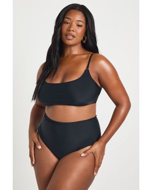 Plus Swimwear Essentials Scoop Bikini Top