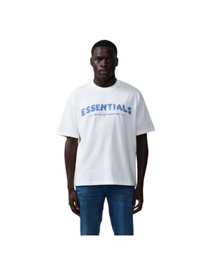 Cou7ure Essentials Titch eential t-hirt