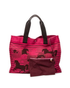 Chevaux En Camouflage Beach Bag  Shoulder Bag