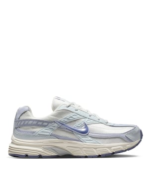 Women's Nike Running Shoe in Summit Whit