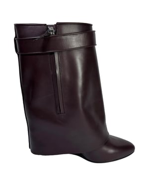 Givenchy Shark Lock Wedge Mid-Cat Boots i vinrött läder