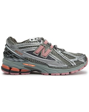 New Balance 1906r Trainers