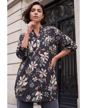 Floral Print Buttoned Longline Top