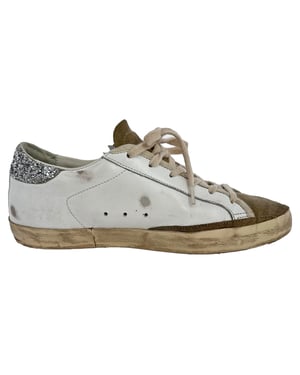 Golden Goose Super-Star Sneakers i vit läder och mocka
