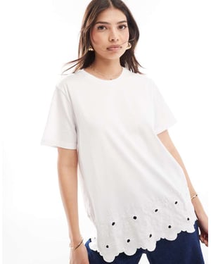 ASOS DESIGN embroidered hem t-shirt in white