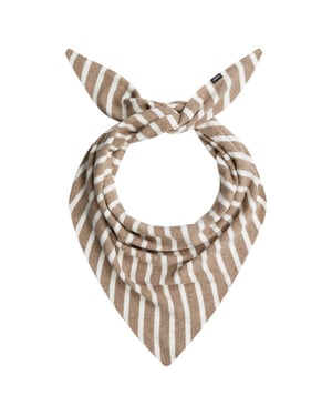 Penn & Ink Shawl w26c416