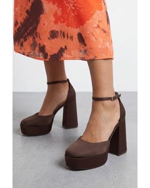 Faith: Cadence Satin Closed Toe Chunky Platform Heeled Shoes