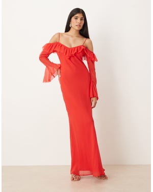 ASOS DESIGN långärmad maxi-klänning med kall axel och volanger i röd