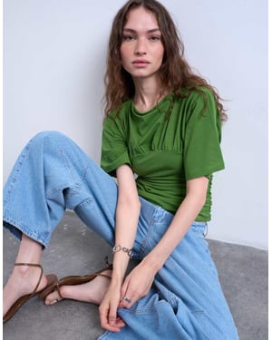 Topshop grön topp med rynkad detalj och korta ärmar