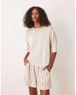 ASOS DESIGN stickad avslappnad t-shirt i linblandning i sten