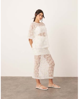 ARRANGE 3D prästkrage genomskinlig kolonn maxi kjol co-ord