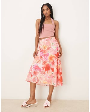 YAS satin midi kjol i rosa akvarellblommönster