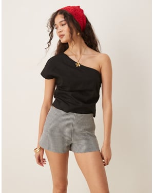 Abercrombie & Fitch mid rise skräddarsydda shorts i svart rutigt