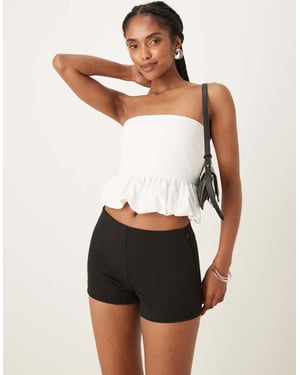 Abercrombie & Fitch midjehöga skräddarsydda shorts i svart