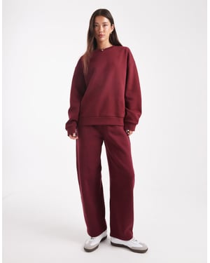 ASOS DESIGN borstad barrel leg borstad jogger i bordeaux