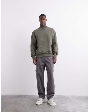 ASOS DESIGN raka cargobyxor i grått