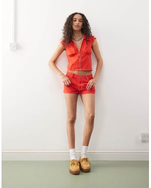 COLLUSION linne-look mikroshorts set i röd